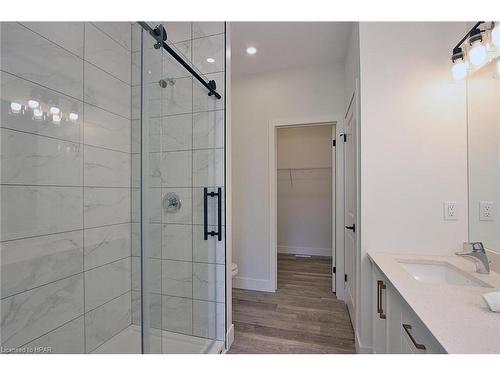 151 Egan Avenue, St. Marys, ON - Indoor Photo Showing Bathroom