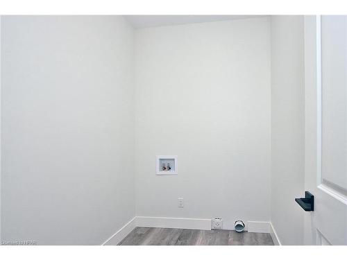 151 Egan Avenue, St. Marys, ON - Indoor Photo Showing Other Room