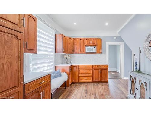 146 Picton Street E, Goderich, ON - Indoor Photo Showing Kitchen