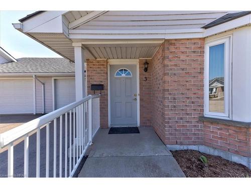 3-750 Nelson Avenue S, Listowel, ON - Outdoor With Exterior