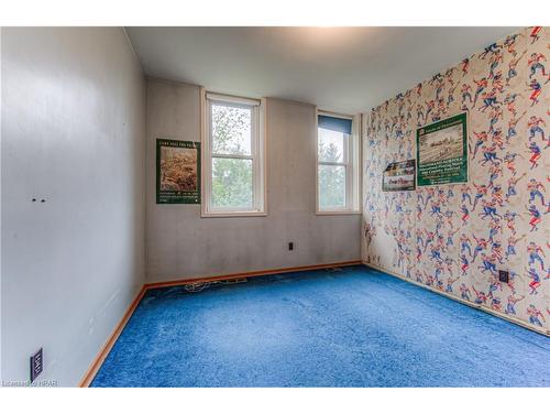 3734 Bridge Street, Wilmot Township, ON - Indoor Photo Showing Other Room