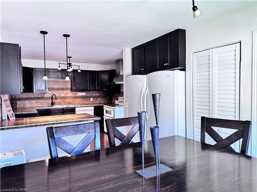 428 Highview Drive, St. Thomas, ON - Indoor Photo Showing Kitchen