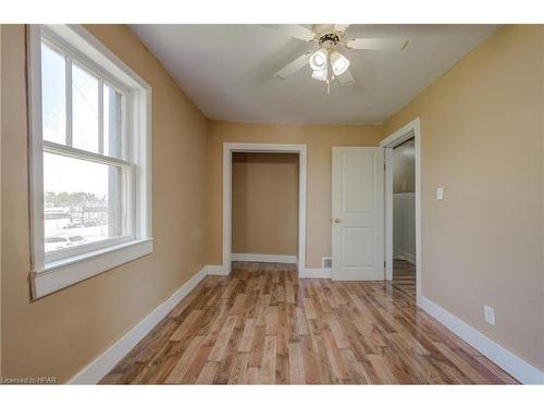 22 North Street W, Wingham, ON - Indoor Photo Showing Other Room