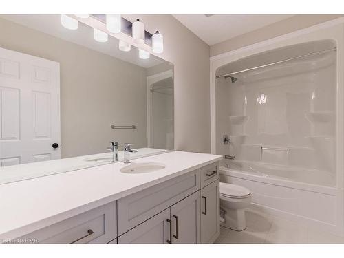 139 Mill Race Crescent, St. Jacobs, ON - Indoor Photo Showing Bathroom