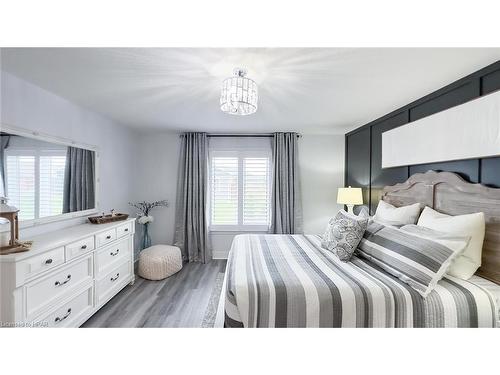 14 Blue Boulevard, Ashfield-Colborne-Wawanosh, ON - Indoor Photo Showing Bedroom