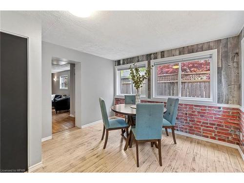 33 Keith Crescent, Bayfield, ON - Indoor Photo Showing Dining Room