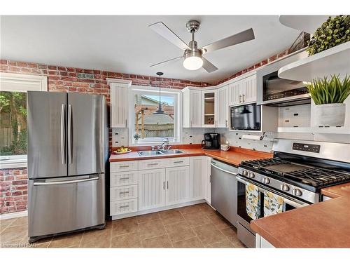 33 Keith Crescent, Bayfield, ON - Indoor Photo Showing Kitchen With Stainless Steel Kitchen With Double Sink