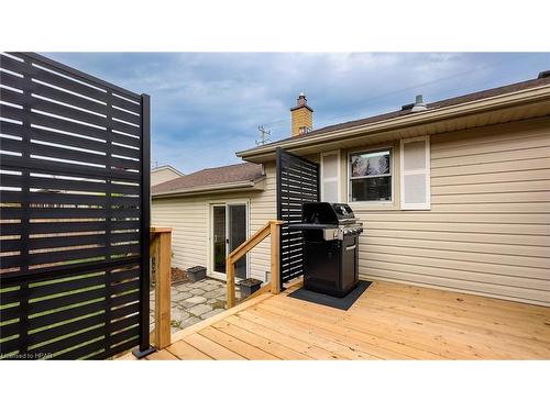 86 Blake Street E, Goderich, ON - Outdoor With Exterior