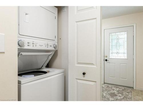 57-300 John St S, Stratford, ON - Indoor Photo Showing Laundry Room