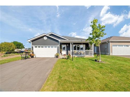 196 Lake Breeze Drive, Ashfield-Colborne-Wawanosh, ON - Outdoor With Facade