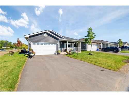 196 Lake Breeze Drive, Ashfield-Colborne-Wawanosh, ON - Outdoor With Facade