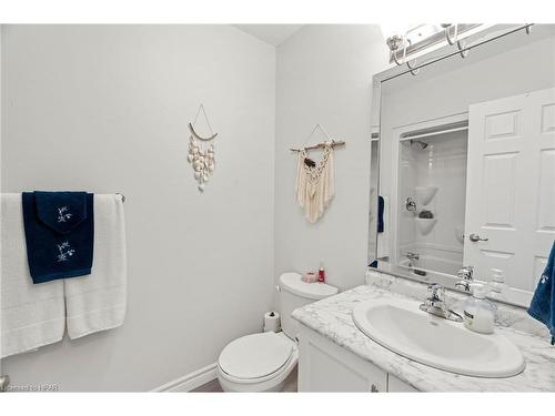 196 Lake Breeze Drive, Ashfield-Colborne-Wawanosh, ON - Indoor Photo Showing Bathroom