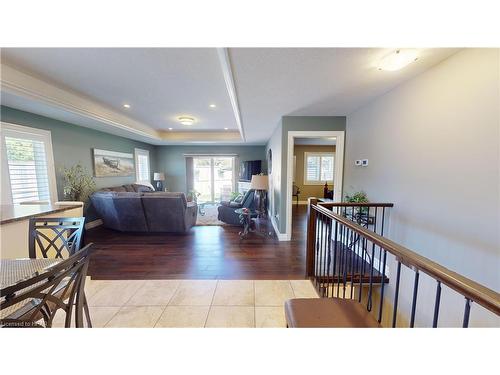 27-41 Fairhaven Lane, Goderich, ON - Indoor Photo Showing Living Room