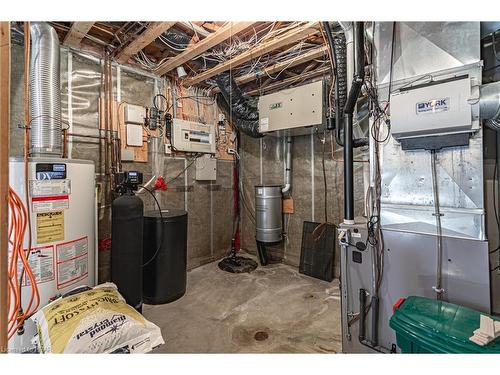 17-59 Eagle Drive, Stratford, ON - Indoor Photo Showing Basement