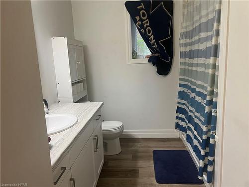 38 John Street, Seaforth, ON - Indoor Photo Showing Bathroom