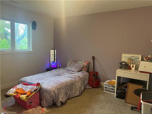 38 John Street, Seaforth, ON - Indoor Photo Showing Bedroom