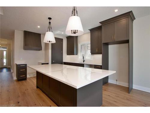 117 Kastner Street, Stratford, ON - Indoor Photo Showing Kitchen With Upgraded Kitchen