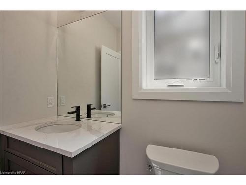 117 Kastner Street, Stratford, ON - Indoor Photo Showing Bathroom