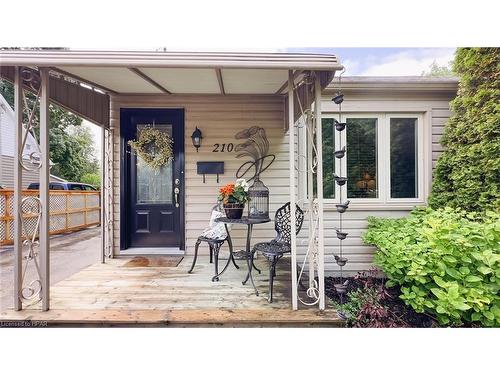 210 South Street, Goderich, ON - Outdoor