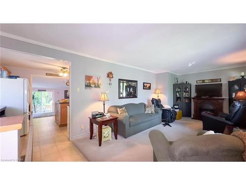 210 South Street, Goderich, ON - Indoor Photo Showing Kitchen With Double Sink