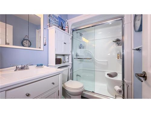 210 South Street, Goderich, ON - Indoor Photo Showing Bedroom