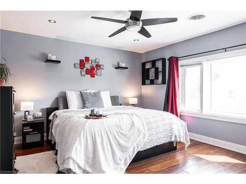 152 St Patrick Street, Stratford, ON - Indoor Photo Showing Bedroom