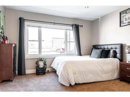 152 St Patrick Street, Stratford, ON - Indoor Photo Showing Bedroom