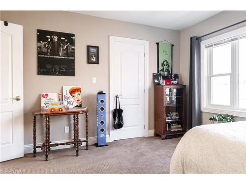 152 St Patrick Street, Stratford, ON - Indoor Photo Showing Bedroom