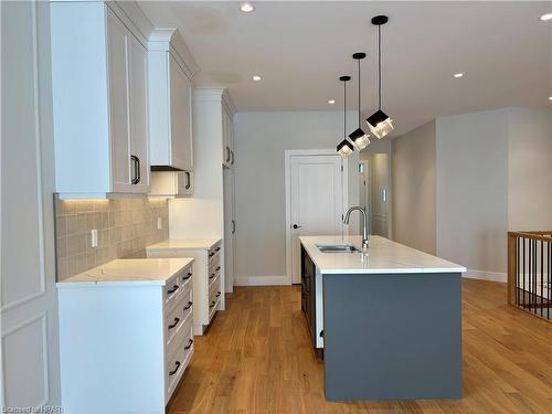 115 Glass Street, St. Marys, ON - Indoor Photo Showing Kitchen With Upgraded Kitchen