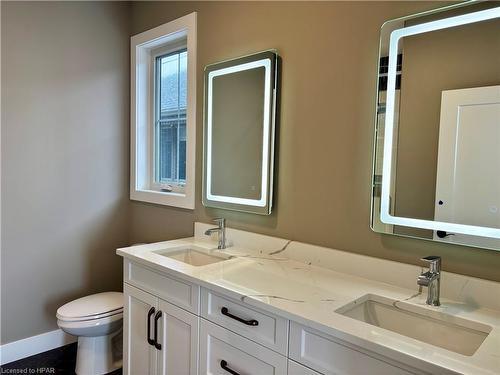 115 Glass Street, St. Marys, ON - Indoor Photo Showing Bathroom