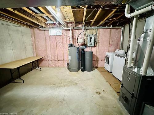18-20 Southvale Road, St. Marys, ON - Indoor Photo Showing Basement