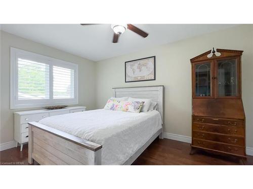 111 Market Street, Seaforth, ON - Indoor Photo Showing Bedroom