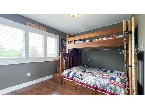 111 Market Street, Seaforth, ON - Indoor Photo Showing Bedroom