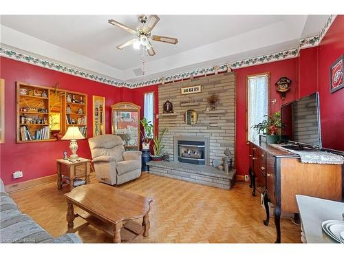 155 Quebec Street, Goderich, ON - Indoor Photo Showing Living Room With Fireplace