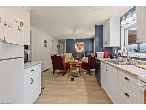 101 King Street N, Harriston, ON - Indoor Photo Showing Kitchen With Double Sink