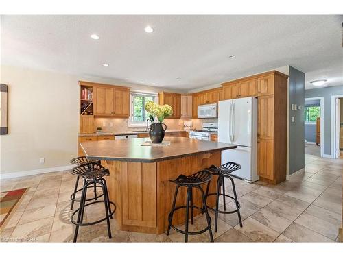 186 Rich Street, Goderich, ON - Indoor Photo Showing Kitchen