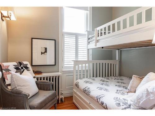 94 Hibernia Street, Stratford, ON - Indoor Photo Showing Bedroom