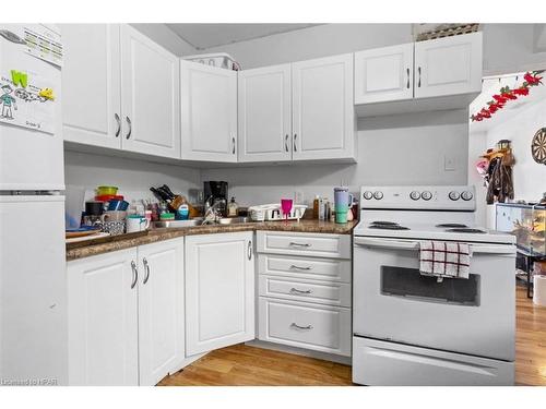 84-86 Rebecca Street, Stratford, ON - Indoor Photo Showing Kitchen