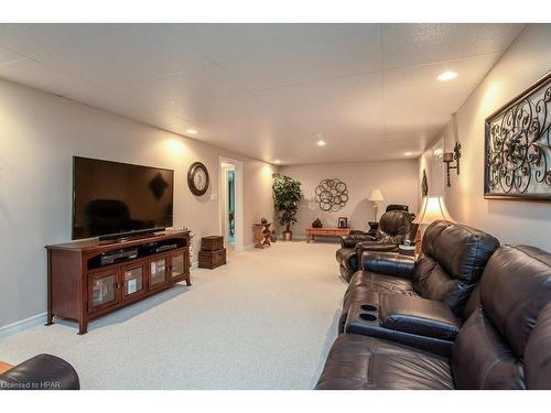 3347 164 Road, West Perth, ON - Indoor Photo Showing Living Room