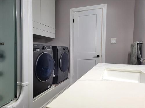 20 Crawford Street, North Huron, ON - Indoor Photo Showing Laundry Room