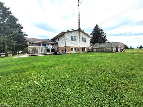 20 Crawford Street, North Huron, ON - Outdoor