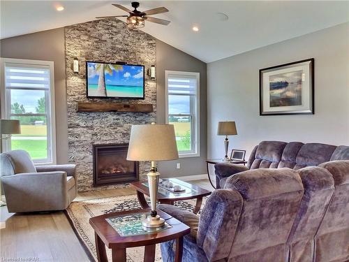 95 South Street, Port Albert, ON - Indoor Photo Showing Living Room With Fireplace