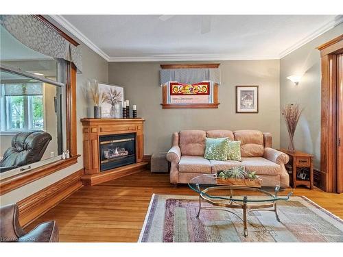 146 East Street, Goderich, ON - Indoor Photo Showing Living Room With Fireplace