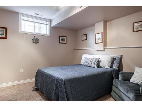 33 Mcqueen Court, Stratford, ON - Indoor Photo Showing Bedroom