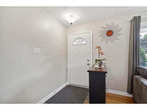 224 Irving Place, London, ON - Indoor Photo Showing Other Room