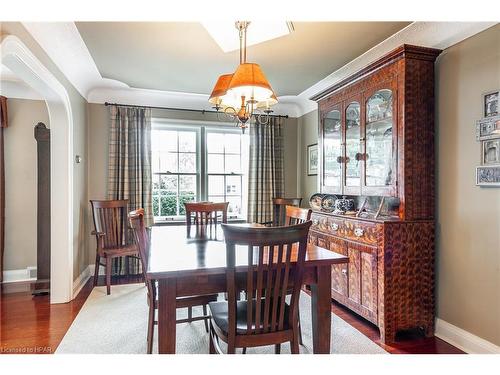 44 Haig Street, Stratford, ON - Indoor Photo Showing Dining Room