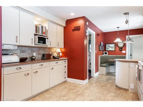 44 Haig Street, Stratford, ON - Indoor Photo Showing Kitchen