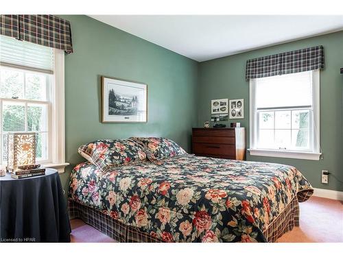 44 Haig Street, Stratford, ON - Indoor Photo Showing Bedroom