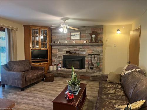 734 Josephine Street N, Wingham, ON - Indoor Photo Showing Living Room With Fireplace