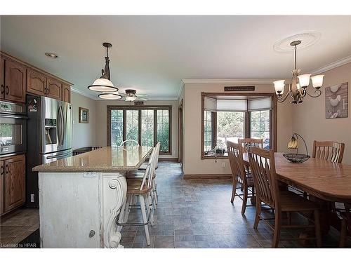 69625 Victoria Drive, Centralia, ON - Indoor Photo Showing Dining Room